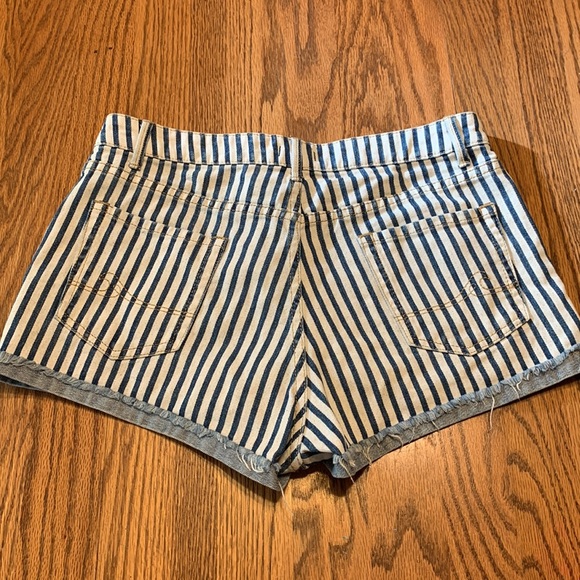 Roxy Blue & White Striped Shorts - Picture 8 of 9